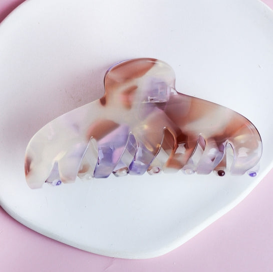The Agatha Hair Clip Pearly Violet