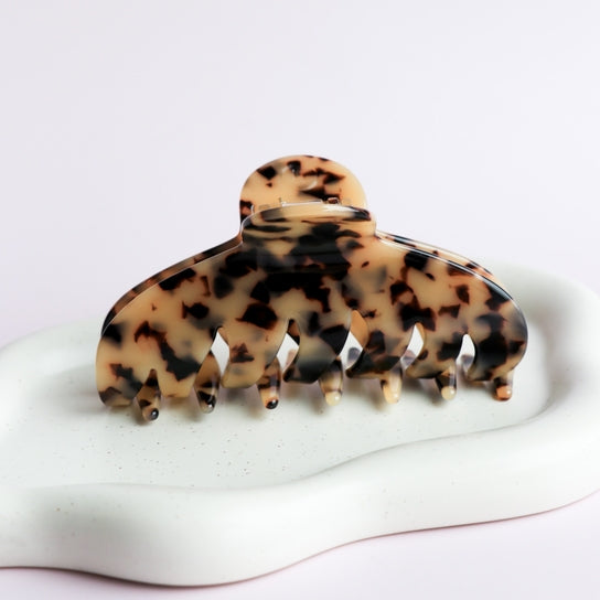 The Agatha Hair Clip Tortoise