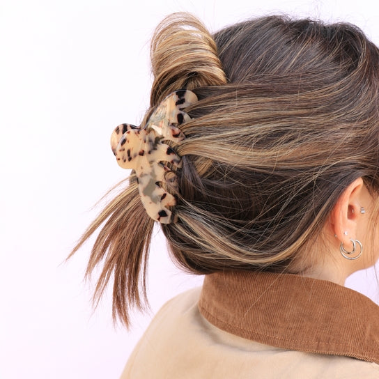 The Agatha Hair Clip Tortoise