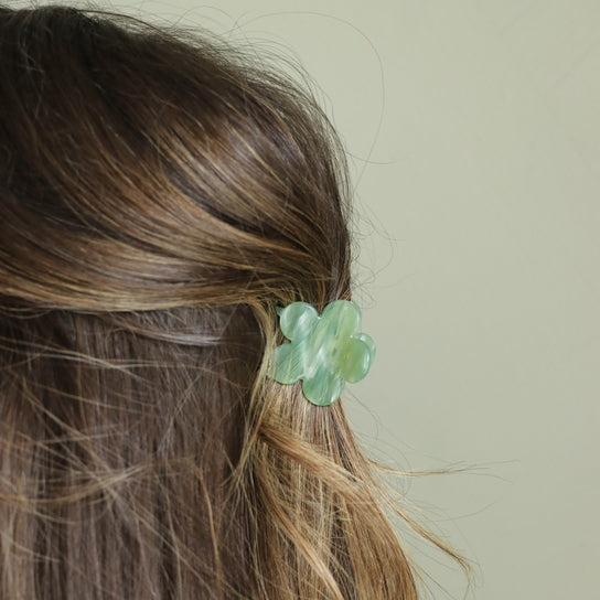 Mila Hair Claw