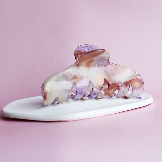 The Agatha Hair Clip Pearly Violet