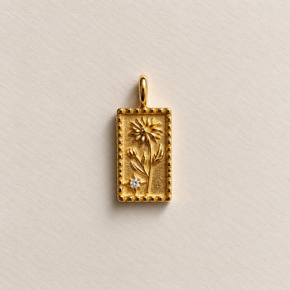 April Garden Charm - Daisy
