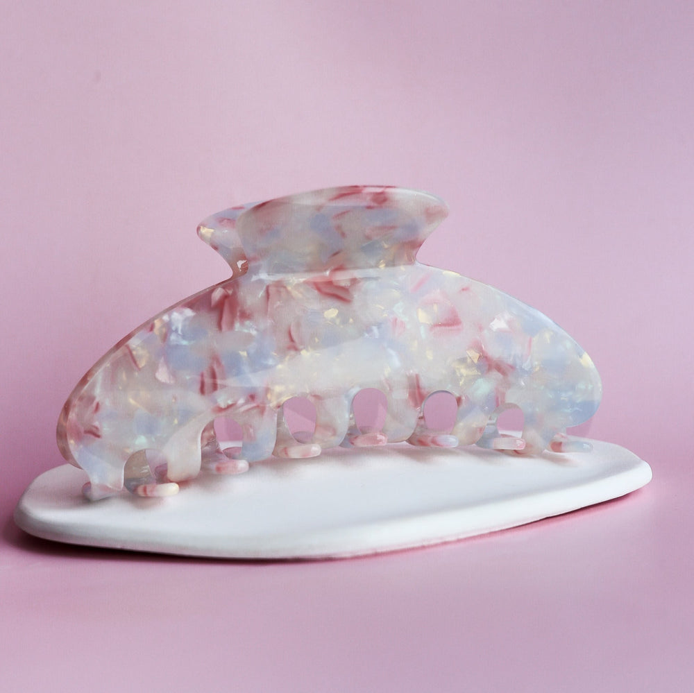 The XL Hair Clip Pearly Pink