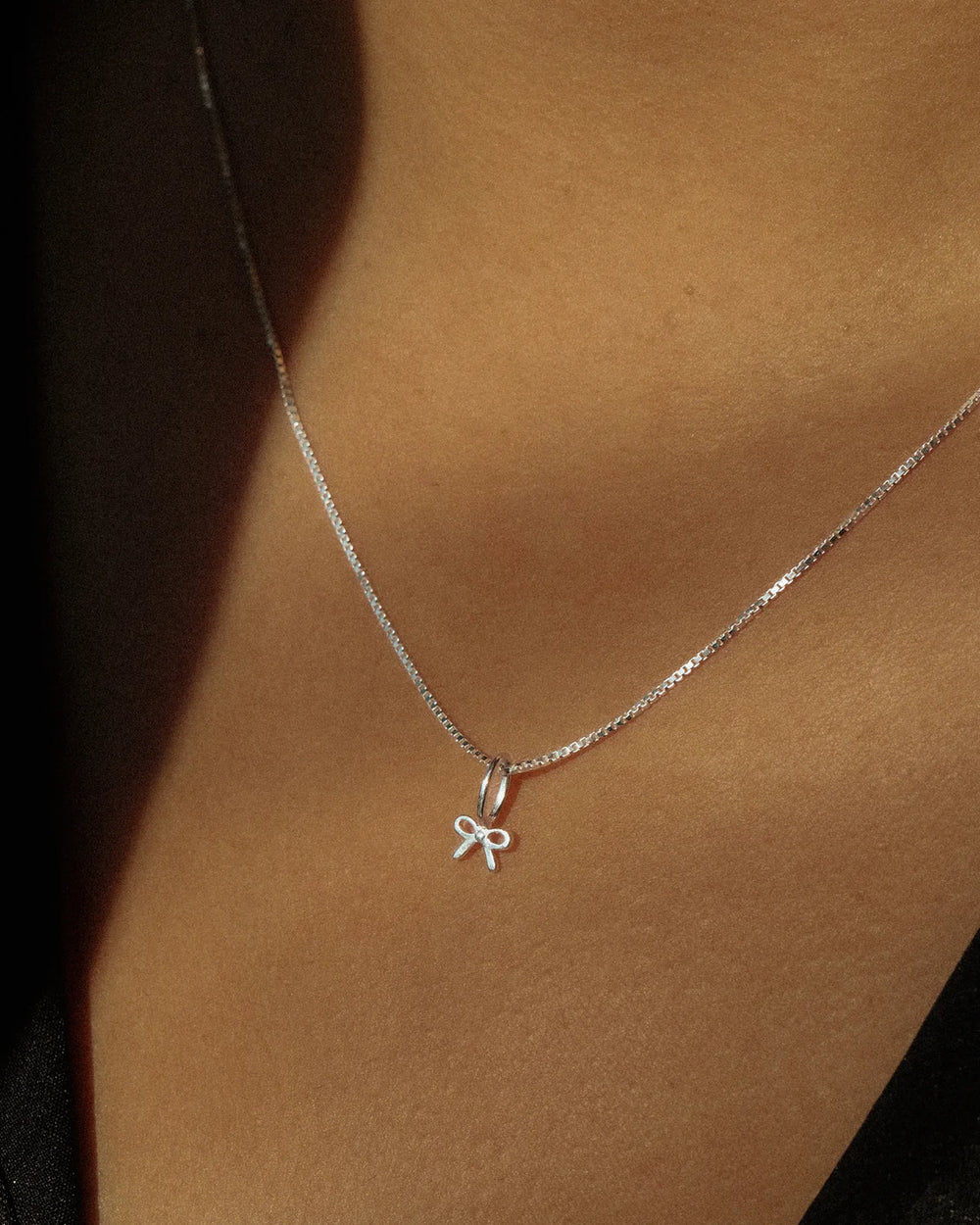 Petite Bow Pendant Silver