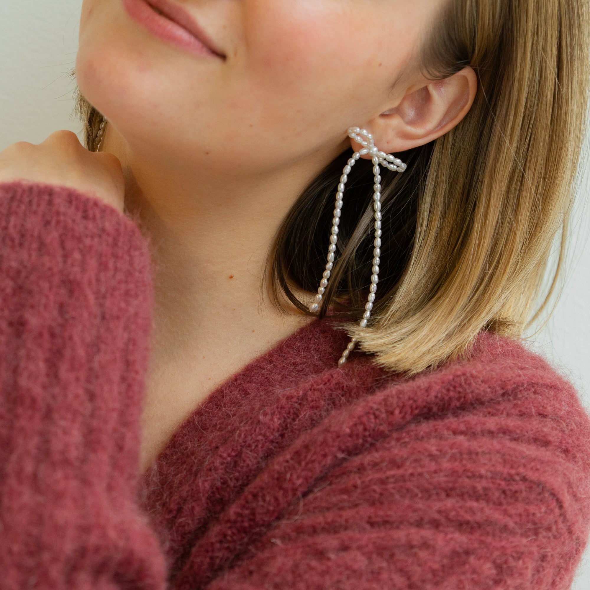 Margot Earrings Pearl