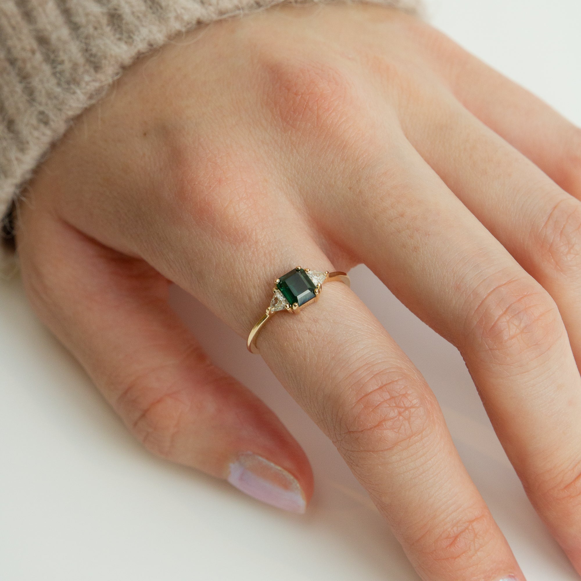 Icaria Ring Natural Teal Sapphire