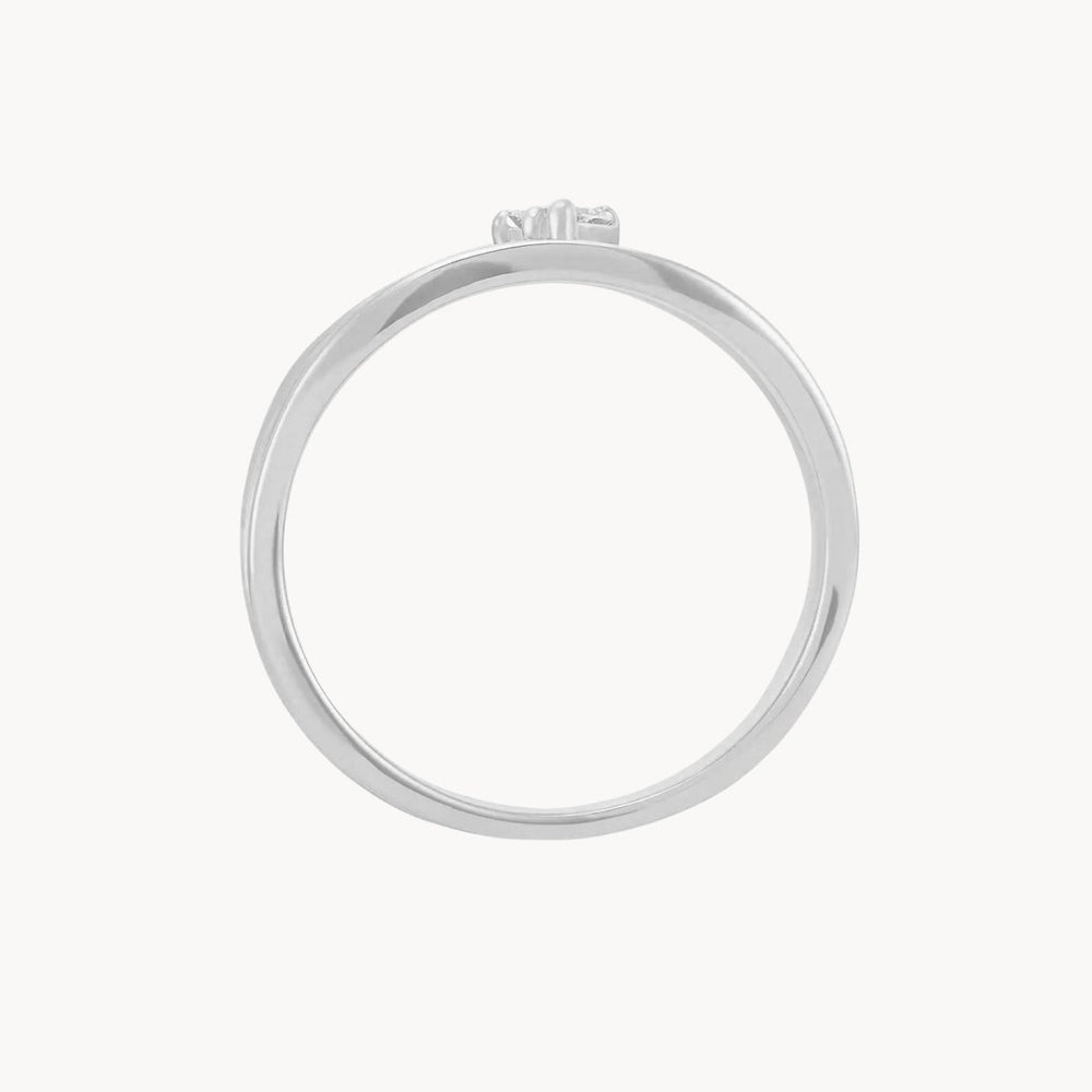 Lean On Me Band Ring