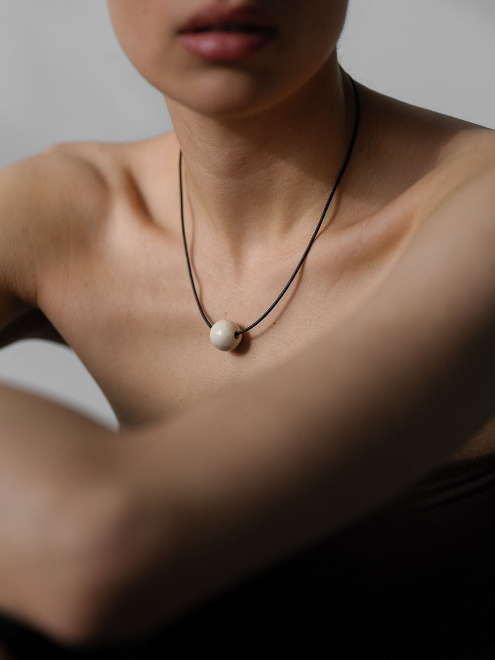 Loter Necklace Ecru