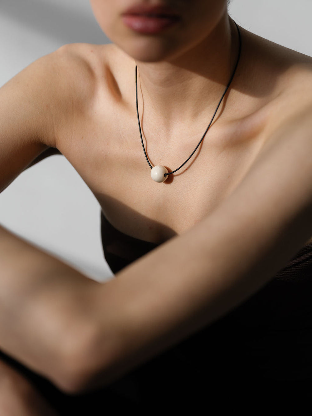 Loter Necklace Ecru
