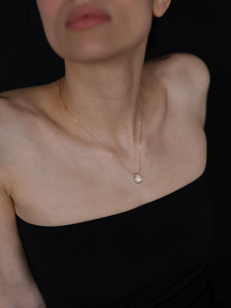 Claire Necklace Gold