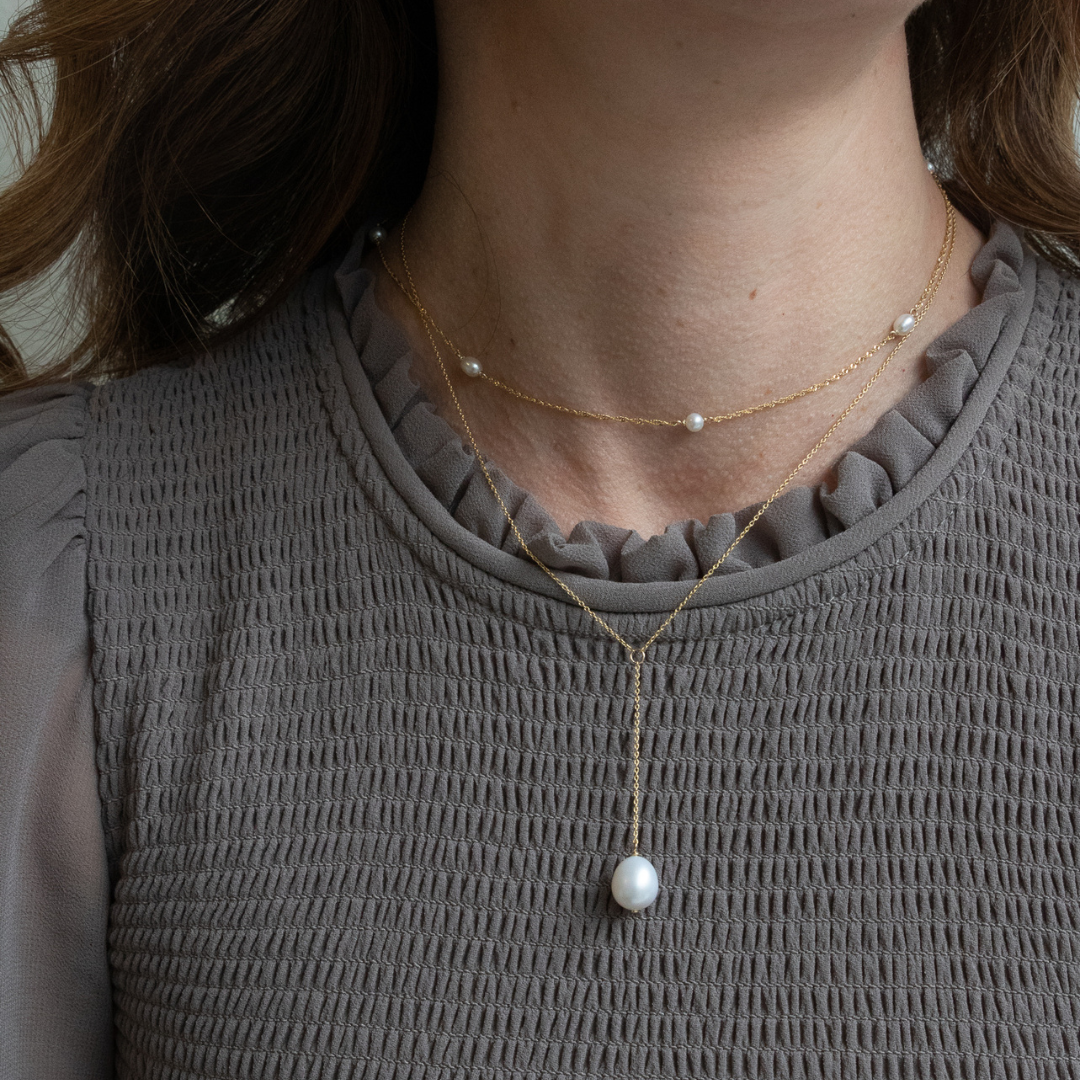 Gold Lariat Necklace with Baroque Pearl