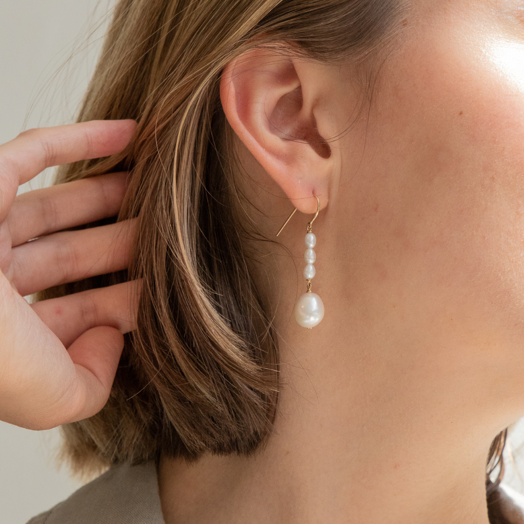 Short Keshi Baroque Pearl Linear Earrings