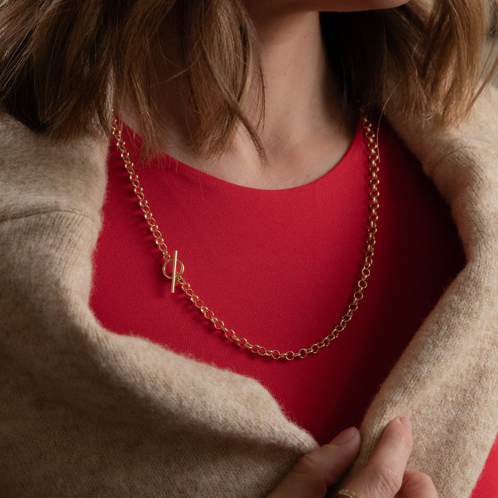 Florence Toggle Necklace