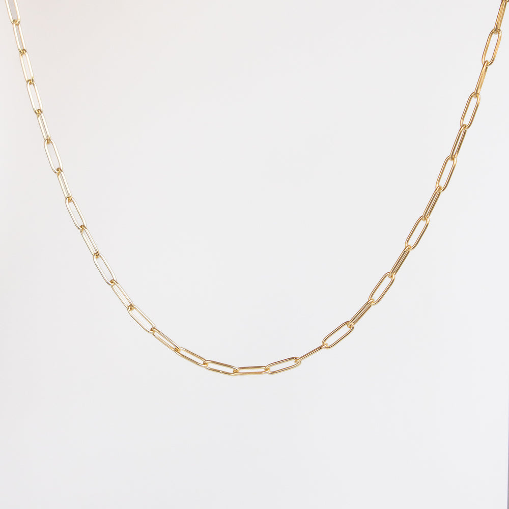 Roberts Paperclip Chain Necklace Gold