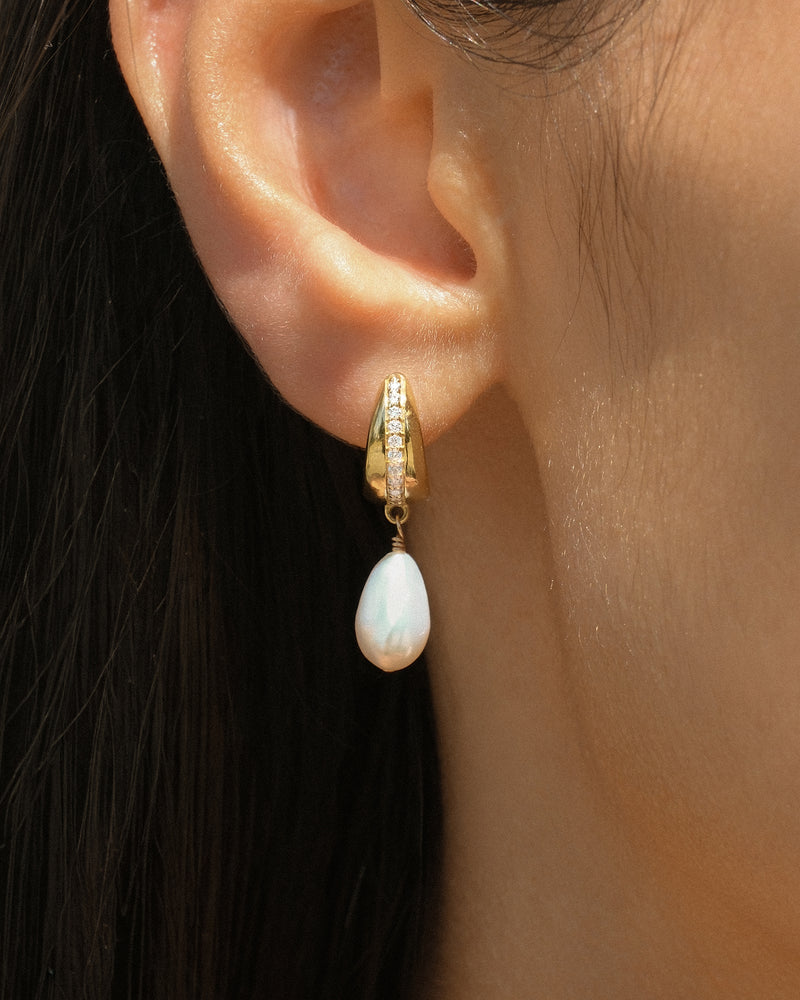 Costa Pearl Earrings