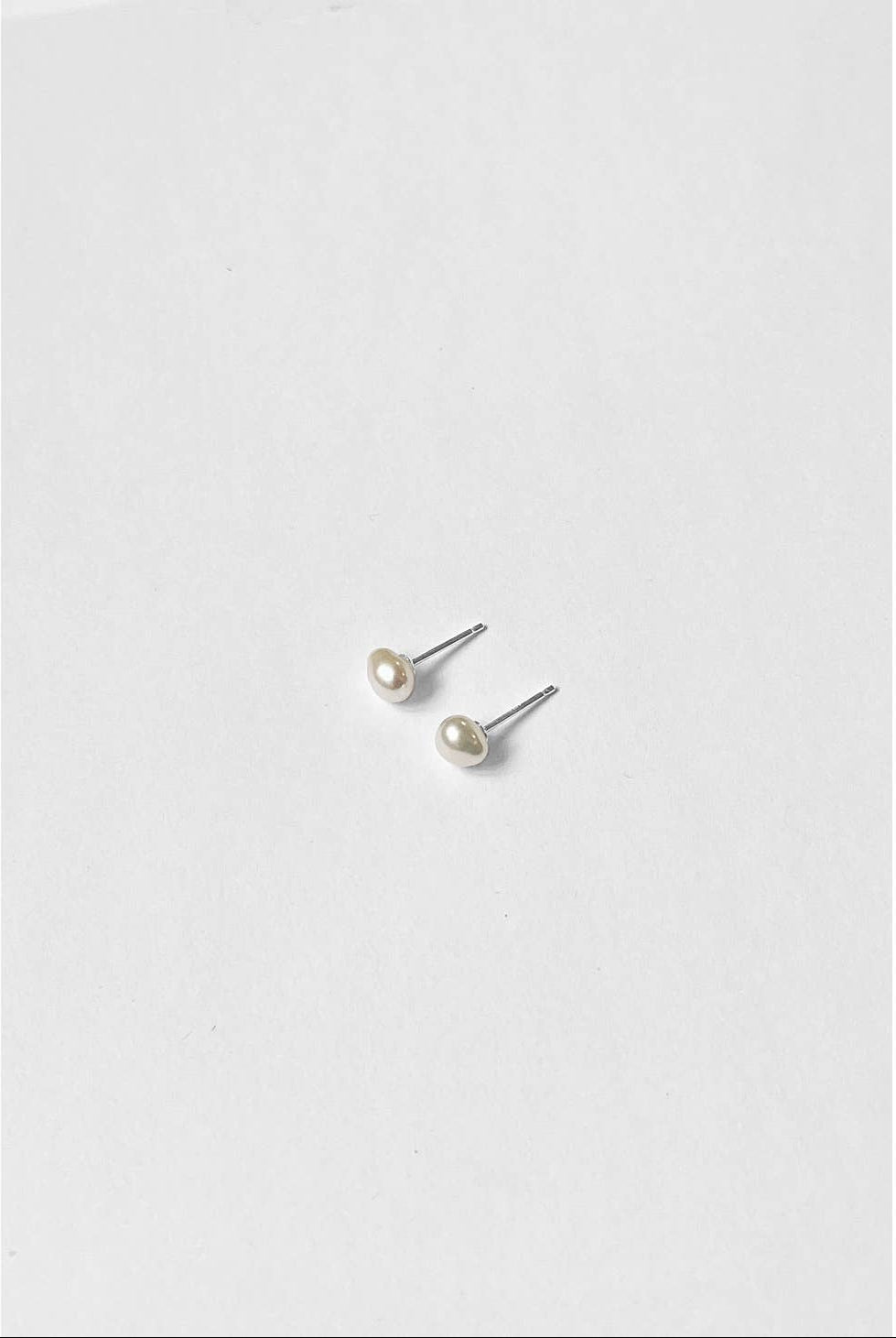Keshi Pearl Studs 5mm