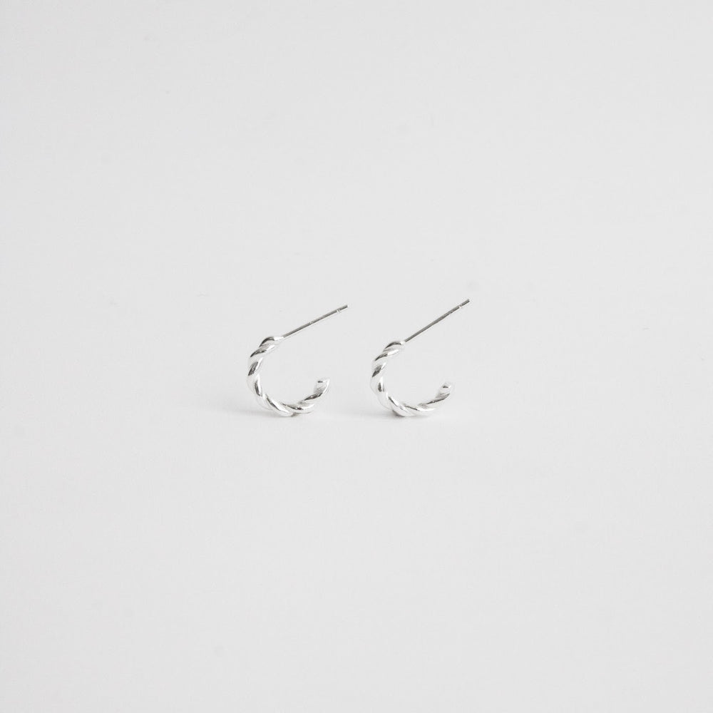 Tiny Twist Huggies Silver