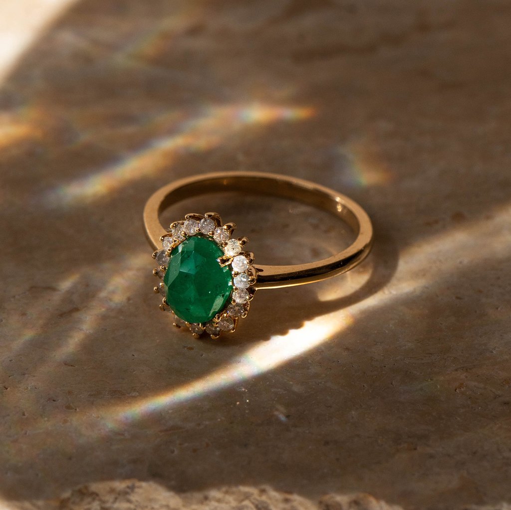 14K Mini Antiquity Ring Emerald