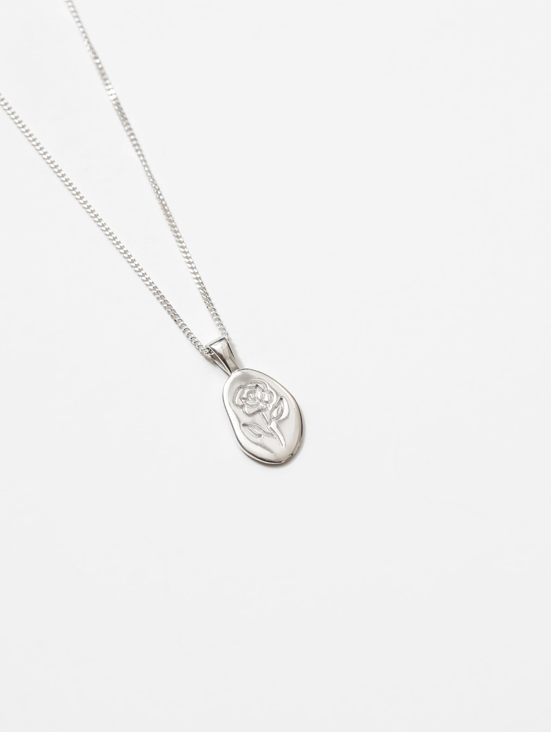 Rose Necklace Silver