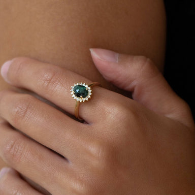 Mini Antiquity Ring Emerald